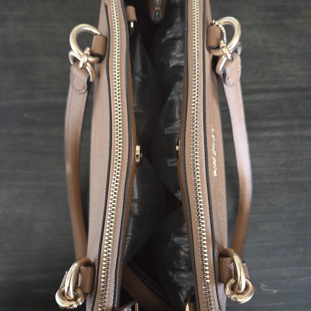 Coach Caramel Leather Savannah Carryall Bag - Picture 5 of 8